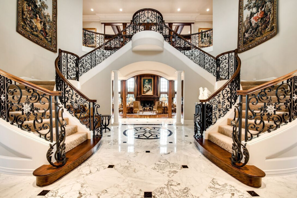 37 Amazing Double Staircase Design Ideas With Luxury Look Staircase  - House Floor Plans With 2 Staircases