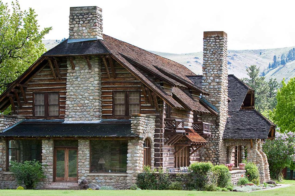 Chief Joseph Ranch The Real Life Yellowstone Dutton Ranch Where Fans  - Dutton Chief Joseph Ranch House Floor Plan